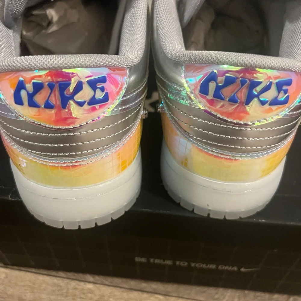 DNA Nike - Picture 8 of 8